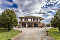 Foto Villa in vendita a Cecina