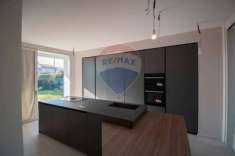 Foto Villa in vendita a Cellatica - 5 locali 340mq