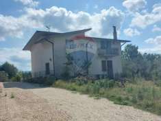 Foto Villa in vendita a Ceppaloni