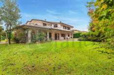 Foto Villa in vendita a Ceprano - 14 locali 375mq