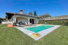 Foto Villa in vendita a Cermenate