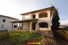 Foto Villa in vendita a Cerreto Guidi 500 mq  Rif: 1148975
