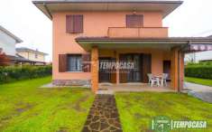 Foto Villa in vendita a Cerro Al Lambro