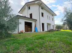 Foto Villa in vendita a Cervaiolo - Montignoso 400 mq  Rif: 1038370
