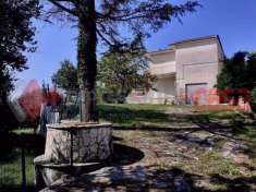 Foto Villa in vendita a Cervaro