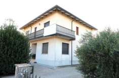 Foto Villa in vendita a Cesena - 12 locali 250mq