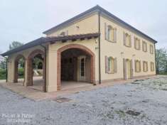 Foto Villa in vendita a Cesena