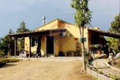 Foto Villa in vendita a Chiaramonte Gulfi - 6 locali 95mq