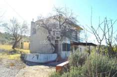 Foto Villa in vendita a Chiaramonte Gulfi