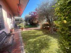 Foto Villa in vendita a Chiesina Uzzanese