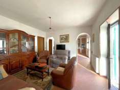 Foto Villa in vendita a Chiesina Uzzanese