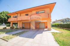 Foto Villa in vendita a Chieti