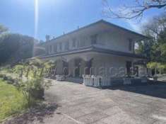 Foto Villa in vendita a Chioggia - 6 locali 500mq