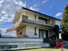Foto Villa in vendita a Cisano Bergamasco
