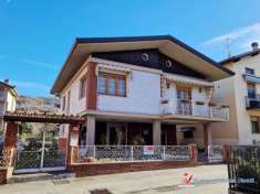 Foto Villa in Vendita a Cividate Camuno Via Santo Stefano