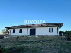 Foto Villa in vendita a Civita Castellana - 5 locali 270mq