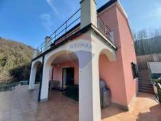 Foto Villa in vendita a Cogorno