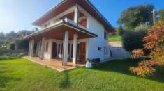 Foto Villa in vendita a Colli al Metauro