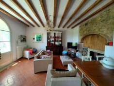 Foto Villa in vendita a Colognole - Collesalvetti 142 mq  Rif: 1325329