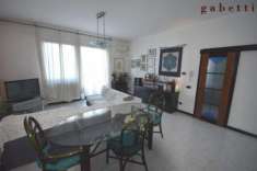 Foto Villa in vendita a Corbetta - 5 locali 325mq