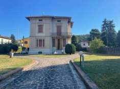 Foto Villa in Vendita a Coreglia Antelminelli  Ghivizzano LU,