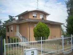 Foto Villa in vendita a Corvino San Quirico