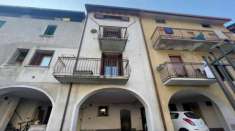 Foto Villa in vendita a Cosio Valtellino - 8 locali 181mq
