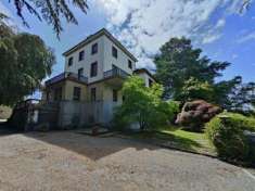 Foto Villa in vendita a Cossato - 10 locali 826mq