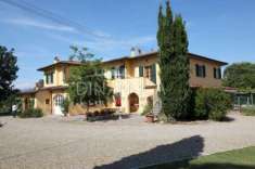 Foto Villa in Vendita a Crespina Lorenzana