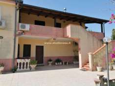 Foto Villa in vendita a Crotone