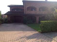 Foto Villa in vendita a Cura Carpignano