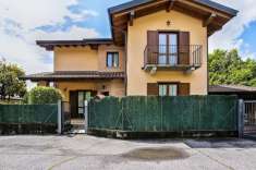 Foto Villa in vendita a Cuveglio