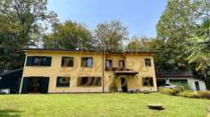 Foto Villa in vendita a Daverio - 11 locali 439mq