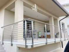 Foto Villa in vendita a Desenzano Del Garda