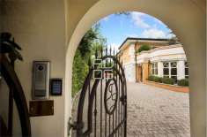 Foto Villa in Vendita a Desenzano del Garda centri: Desenzano del Garda