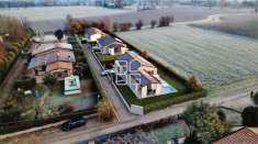 Foto Villa in Vendita a Desenzano del Garda Rivoltella del Garda