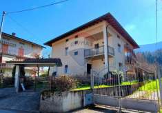Foto Villa in vendita a Endine Gaiano
