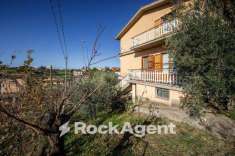 Foto Villa in vendita a Fara In Sabina