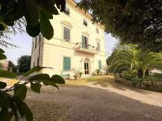 Foto Villa in vendita a Fauglia - 18 locali 600mq