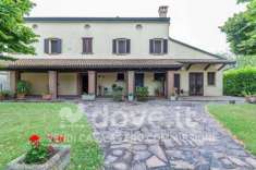 Foto Villa in vendita a Ferrara - 10 locali 380mq