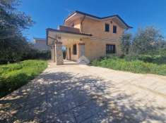 Foto Villa in vendita a Fiano Romano