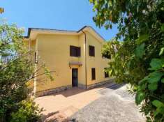 Foto Villa in vendita a Filacciano - 10 locali 280mq