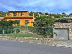 Foto Villa in vendita a Finale Ligure - 4 locali 147mq