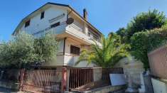 Foto VILLA in VENDITA a FOLIGNANO