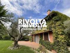 Foto Villa in vendita a Formello - 8 locali 533mq