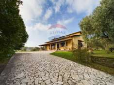 Foto Villa in vendita a Formello