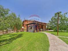 Foto Villa in vendita a Formello