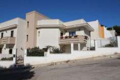 Foto Villa in vendita a Fragagnano - 8 locali 282mq