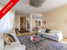 Foto Villa in vendita a Gallarate - 6 locali 850mq