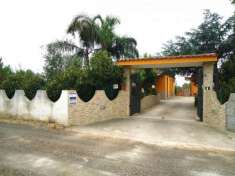 Foto Villa in vendita a Gallipoli - 4 locali 170mq